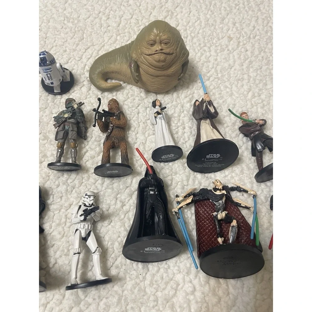 Lot Of 18 Disney Star Wars Figures Statues Cake Topper Base 4